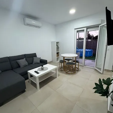 El Oasis Apartment *